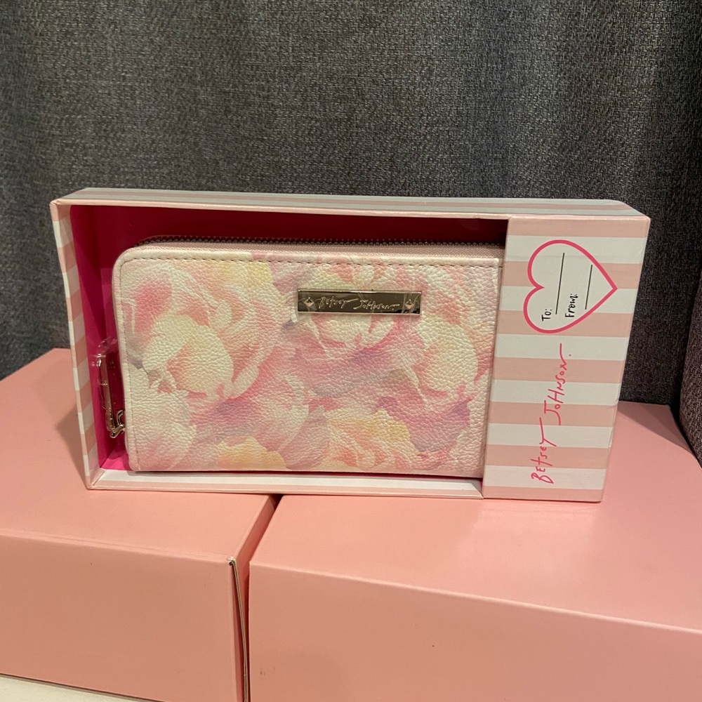 Betsey Johnson rose wallet in gift box